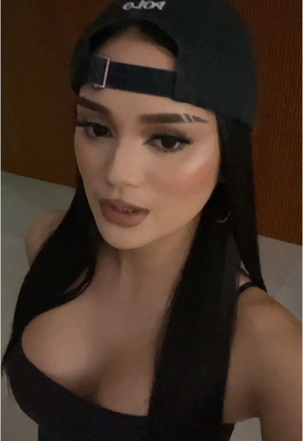 latina makeup?