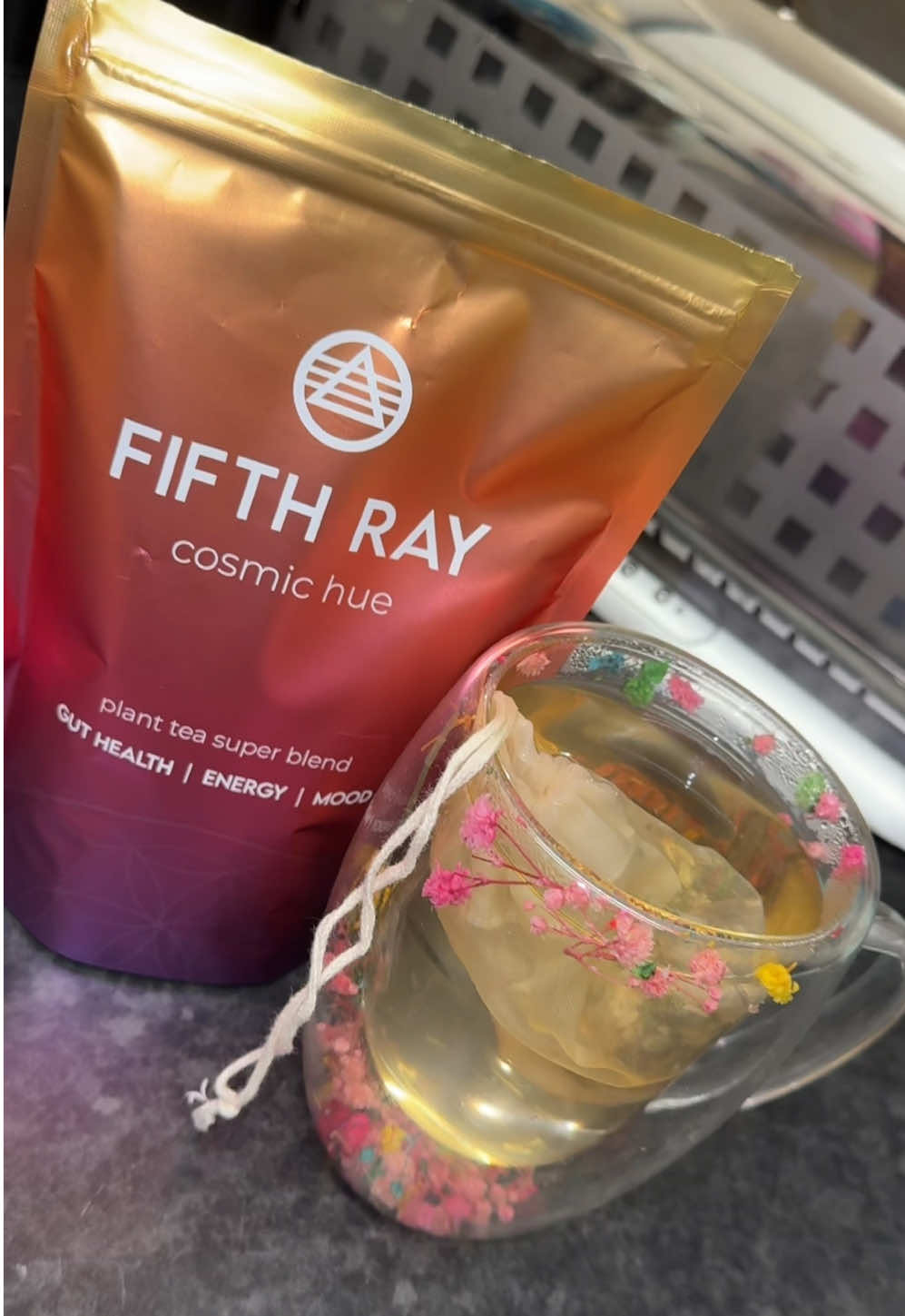 Need Improved gut health, mood and Energy? Then Fifth Ray Is The Tea For You.  It Tastes Great & Has So Many Amazing Benefits- Link Above To Buy☕️  #fifthray #superblend #guthealth #yourhealthmatters #energy #fyp 