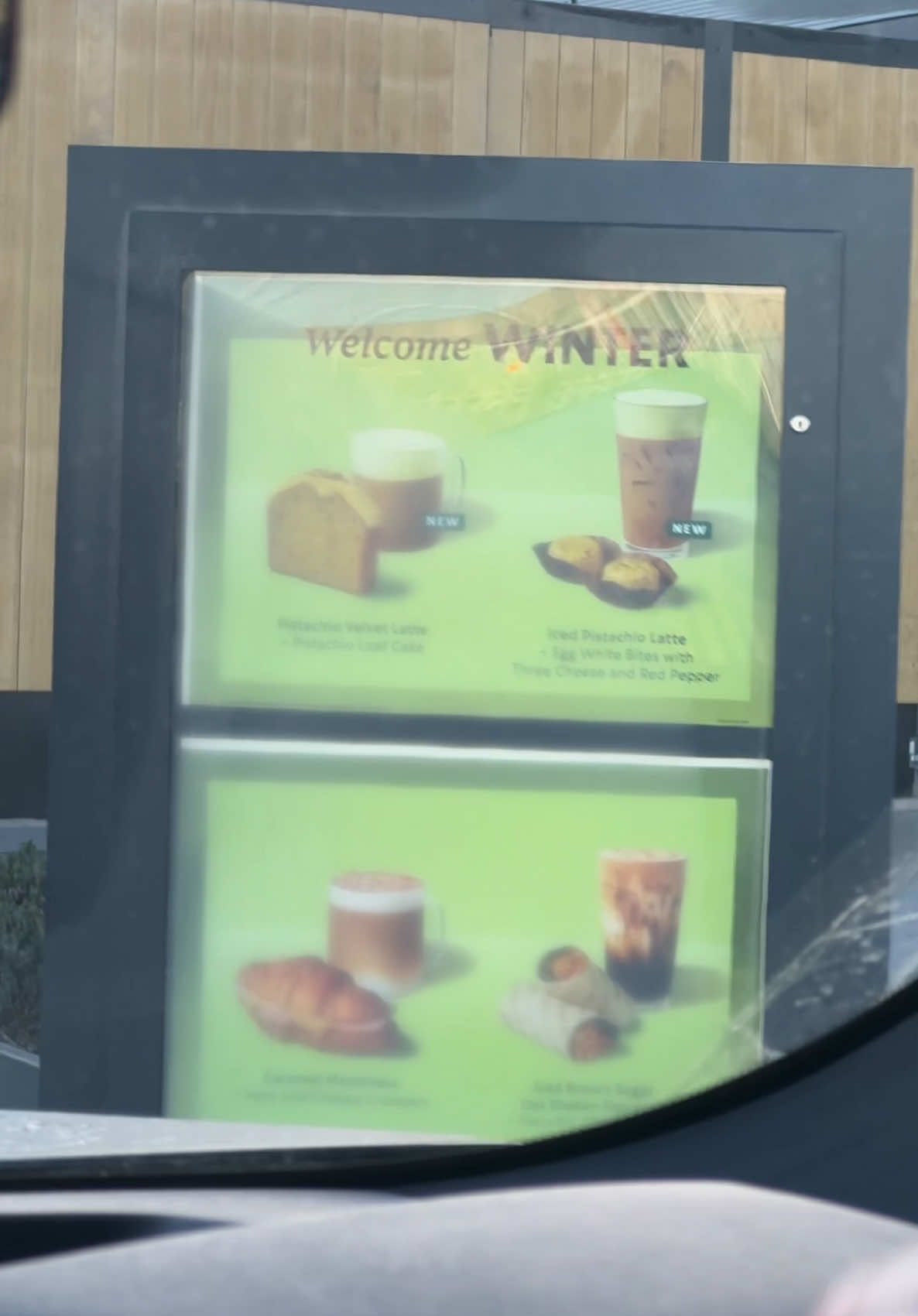#starbucks #fyp #foryou #newdrink #pistacchio #latte #coffee #mealsbylucy #review 