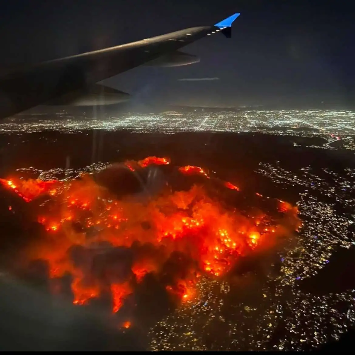 California Wildfire. #california #californiawildfire #southerncalifornia #losangeles #Palisadeswildfire #californiawildfires #californiafires #wildfires #cali #californiafires #wildfires #losangeles 