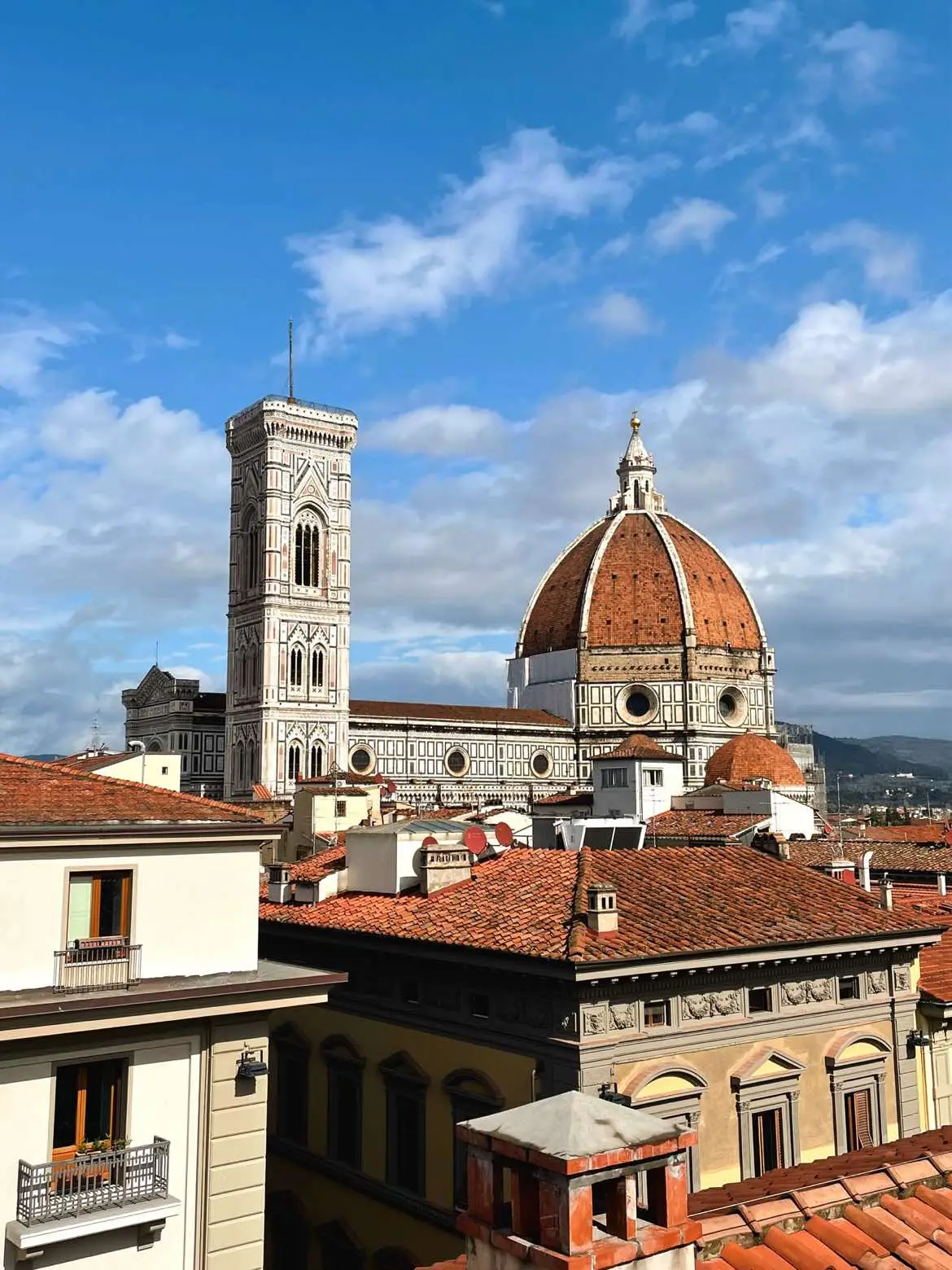 my heart belongs to you. #firenze #italy #firenzeitaly🇮🇹 #travel #sandrobotticelli #michelangelobuonarroti #arte 