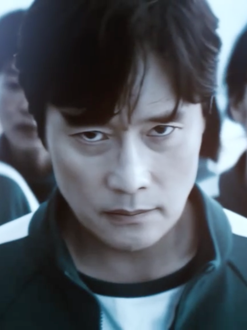 is he like... flirting? - cc: @wolvisa scp: pughscenes tags: #qxangellicz #frontman #hwanginho #leebyunghun #leebyunghunedit #squidgames #squidgameseason2 #edit #netflixseries #fyp