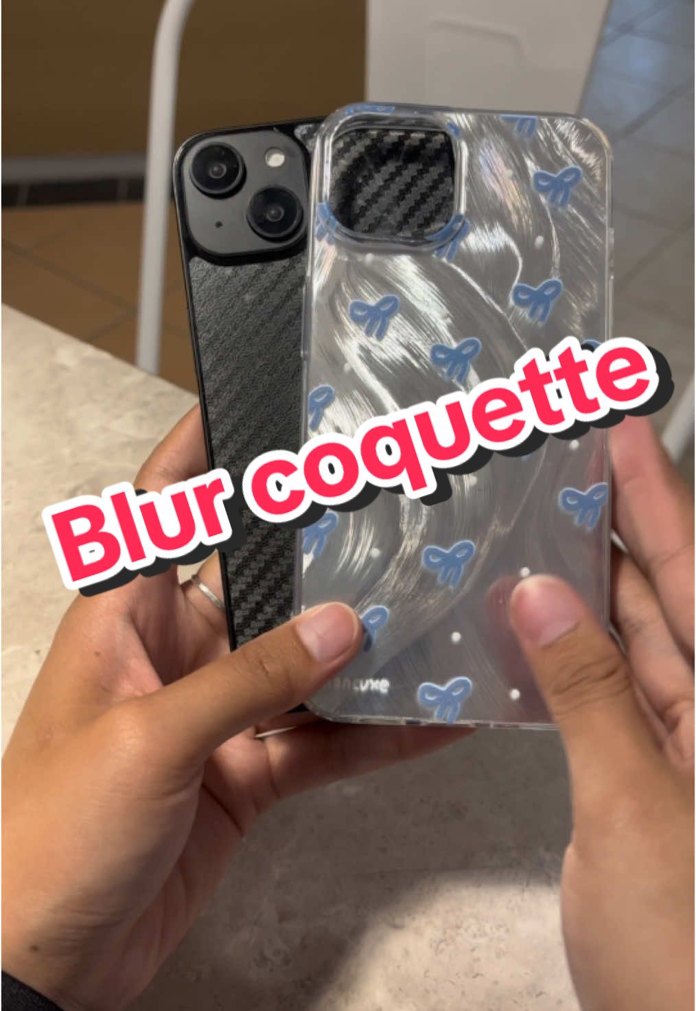 Ihiyyy ciwi coquette mana nihhh wajib cO yee🫵🏻‼️ #hardcase #casemurah #coquette #hologram #fyp #fypgakni #goviral #lewatberanda 