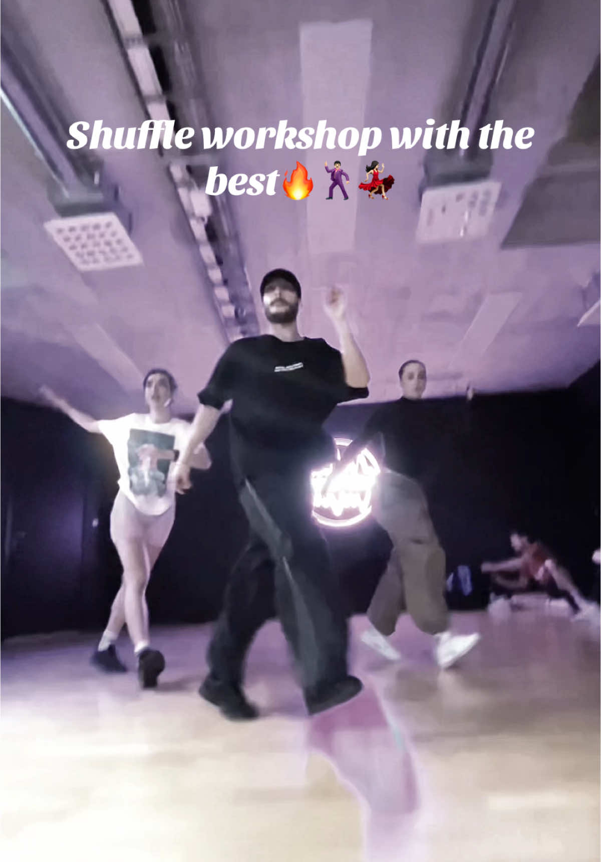 The besh Shuffle workshop of 2024. 🔥🕺🏻🤩💃🏻 Choreo by: @marktore  Studio: @Camille Sucasas  Dancers: @linalinaisa & @theshuffletraveler & MarkTore  #dance #shuffle #shuffledance #stockholm #sweden #fyp 