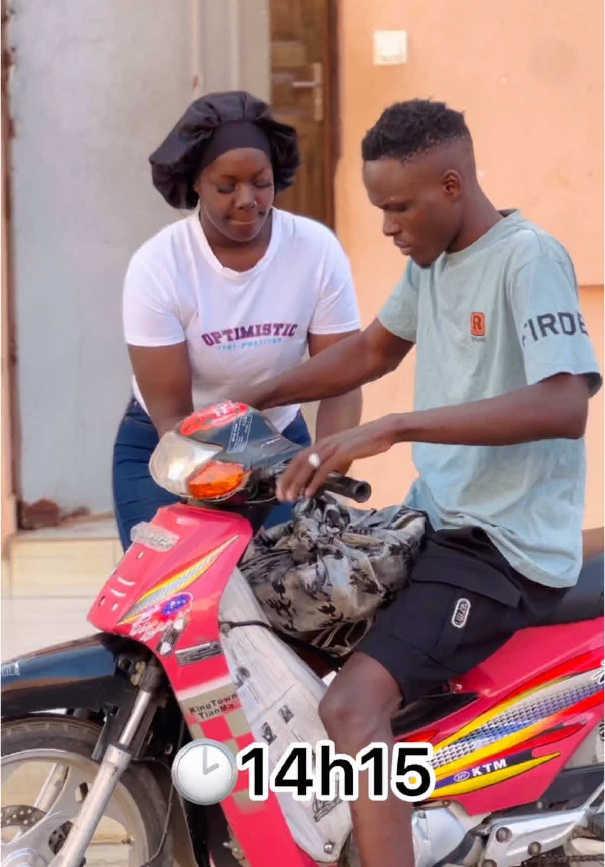 Encore les thiak thiak 😂😂 #pourtoi #tempsboy #cheikhouleroi @delia @Général international 🇸🇳🇱🇷 