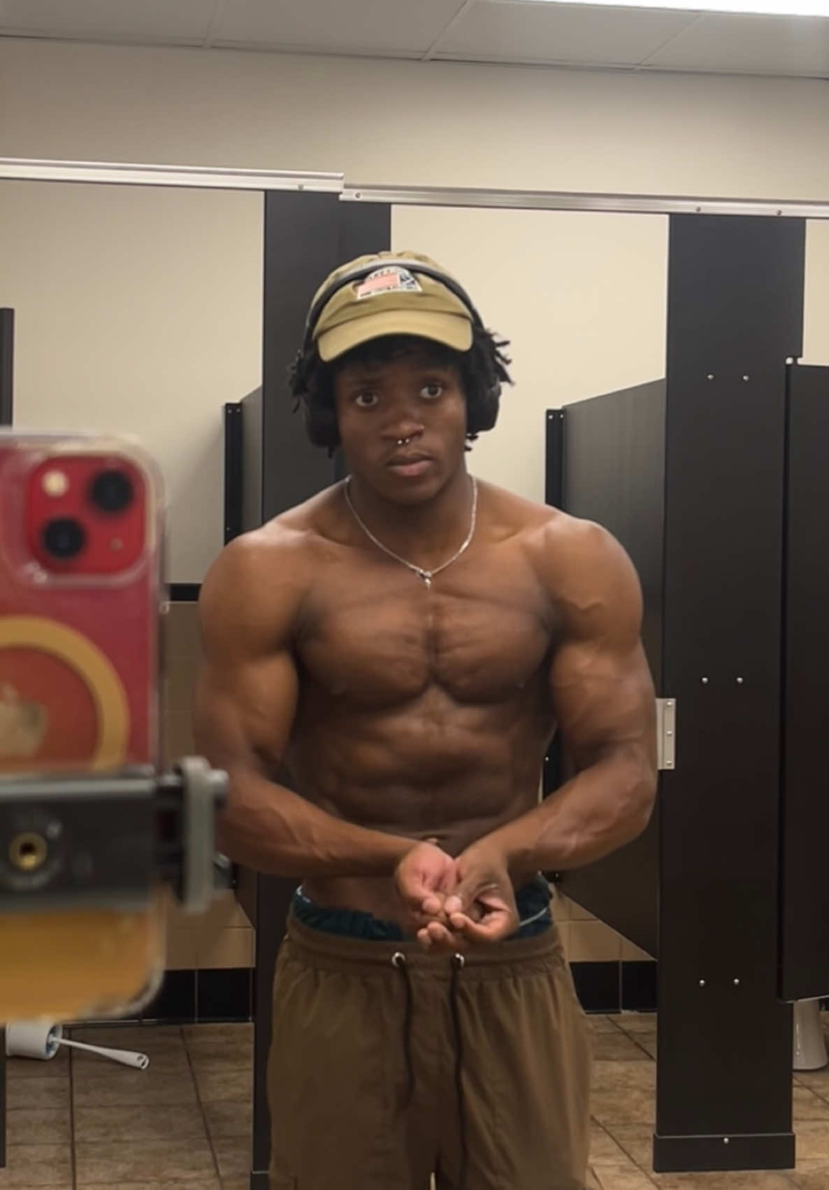 The physique starts with shoulders imo