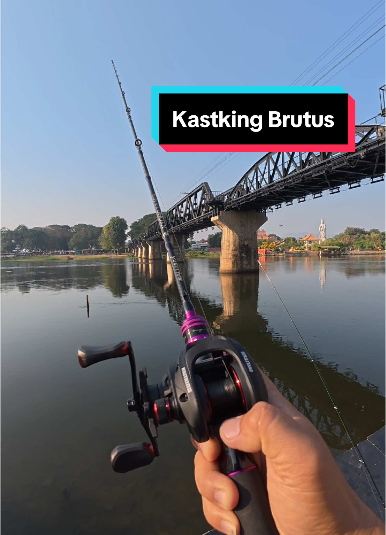 รอกเบส kastking brutus  ตีไกล ตีดี ไม่ฟู่ ต้องจัดแล้ว #สะพานข้ามแม่น้ําแคว #อุปกรณ์ตกปลา #kastkingbrutus #kastking #rkkspaerfishing 