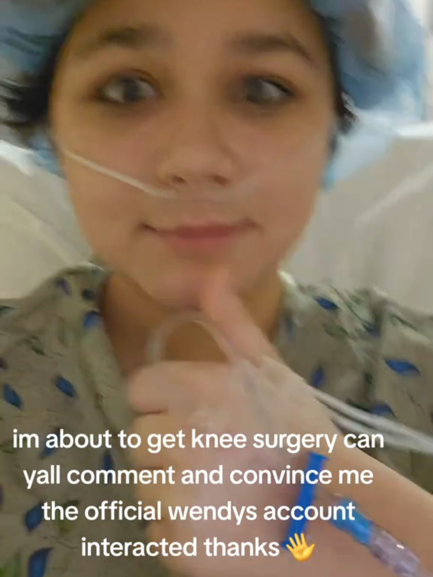 that feeling when knee surgery is rn ??? #fyp #blowthisup #blowthisupforme  #thatfeelingwhenkneesurgeryistomorrow #grinch #surgery #kneesurgery #wtf #wendys 