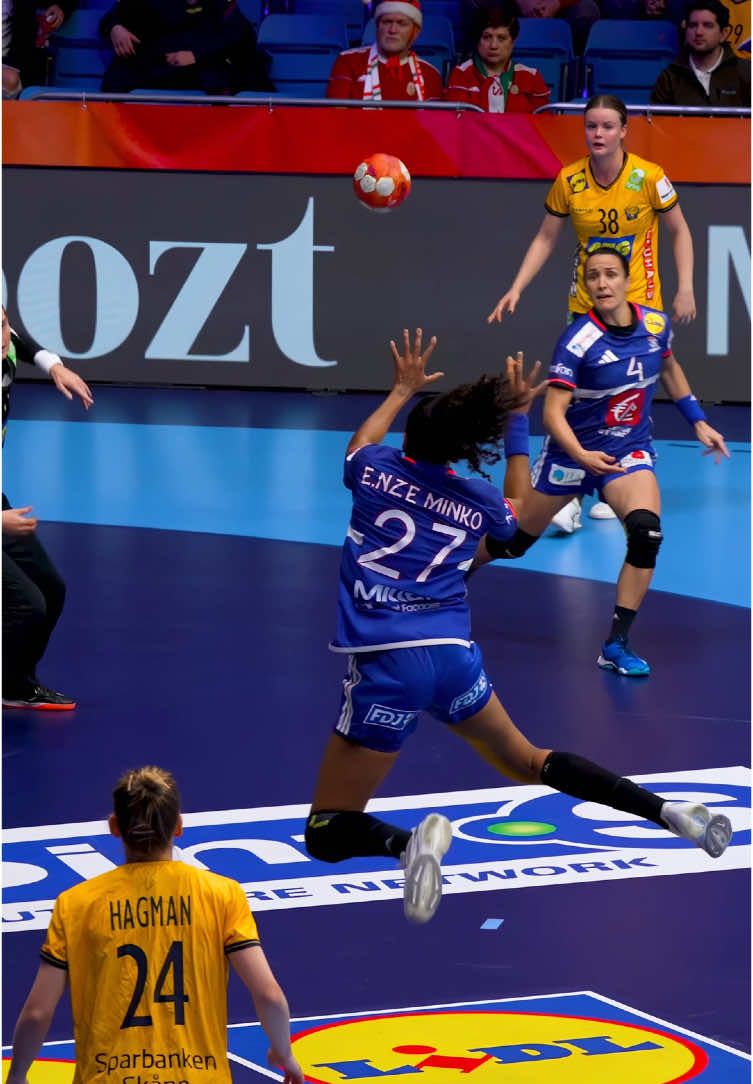 Cleanest clip you'll see today 🤯 #handball #håndbold #ehfeuro2024 #ehf 