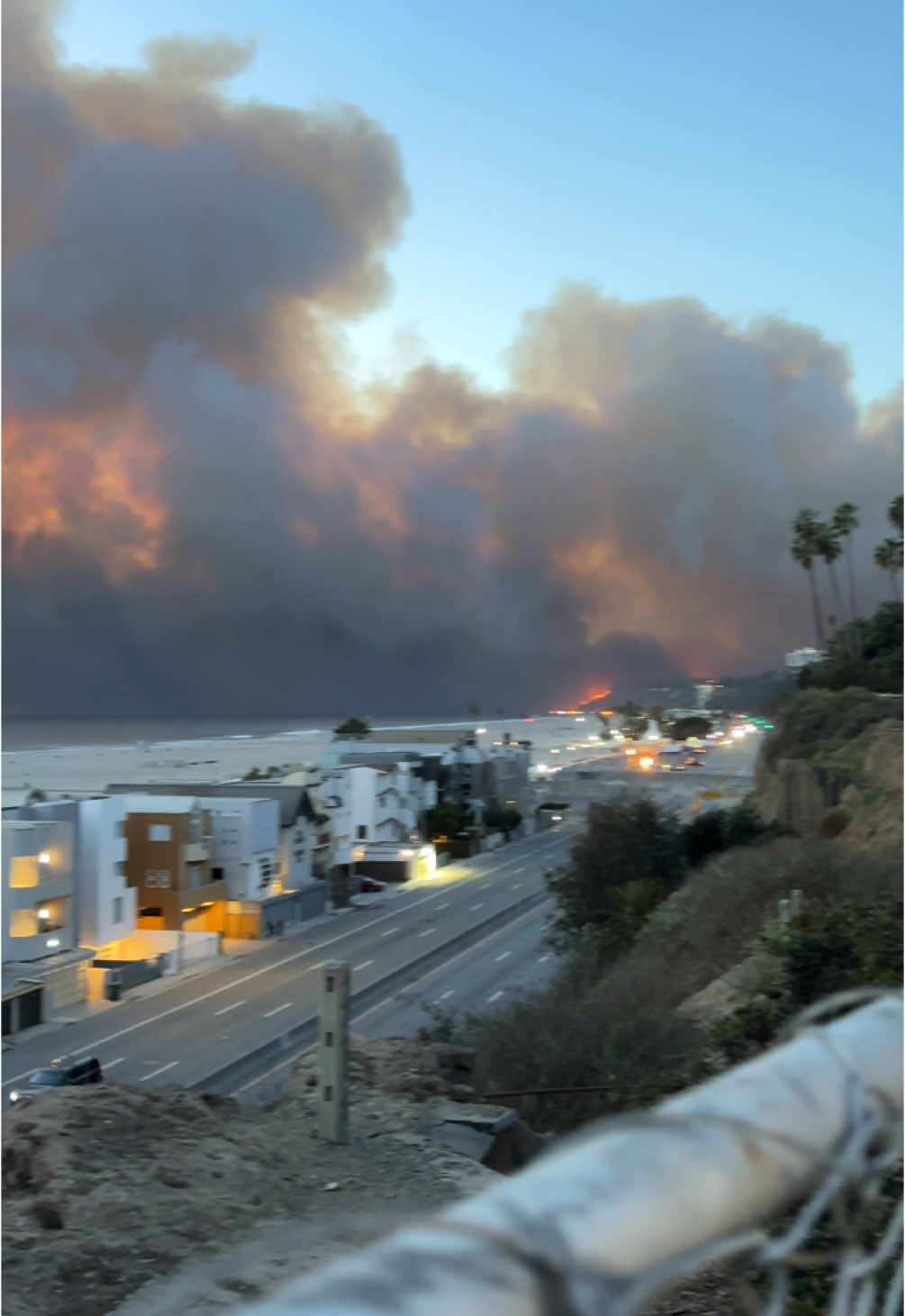 🔥#losangeles #santamonica #fire #malibu 