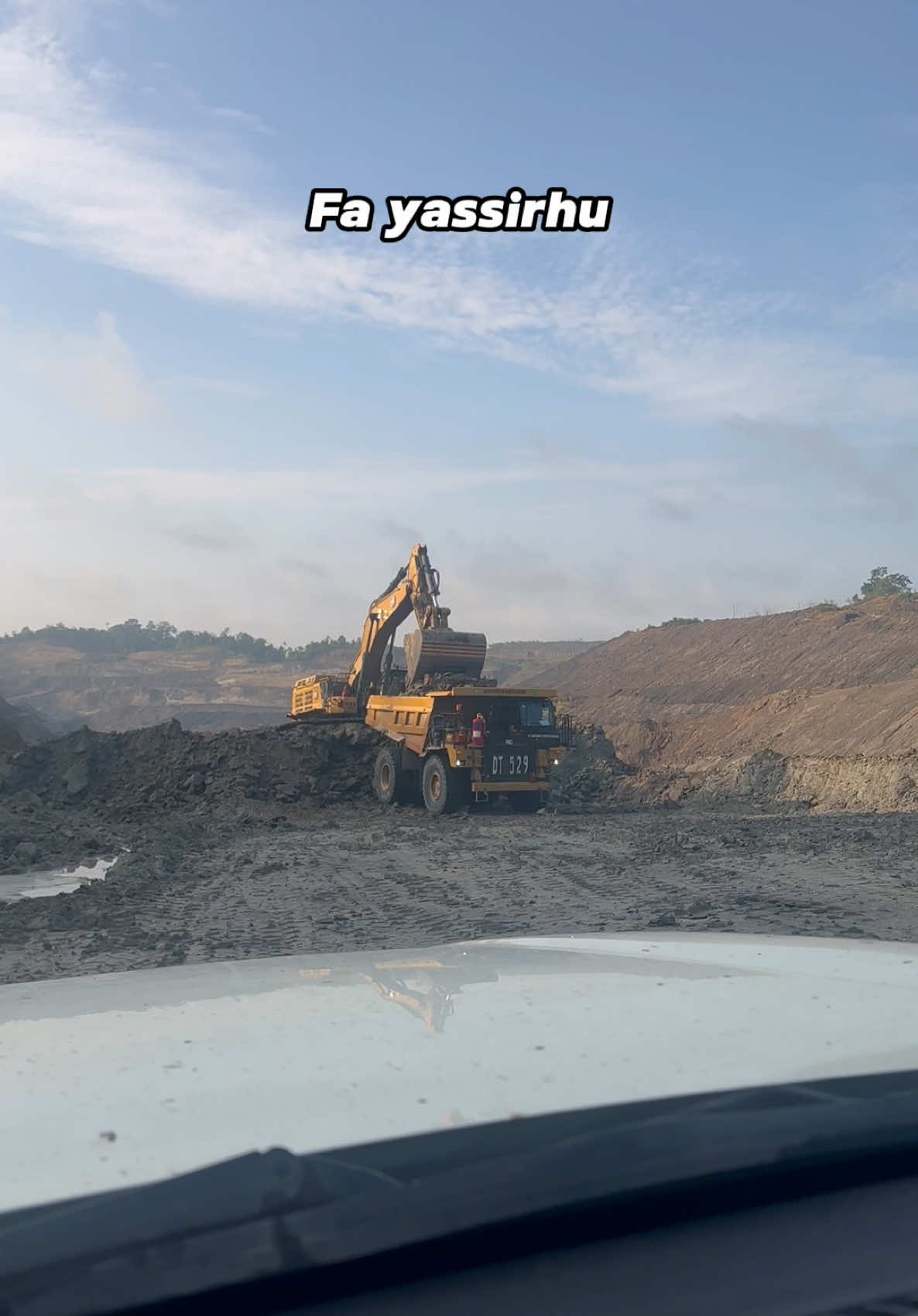 Ngalab Barokah Saking Gusti Allah 🔥 #tambangbatubara #tambanghitz #fyp #barasentosalestari #petrosea #sinarmasmining #viral #capcut #gusiqdam #stnyell