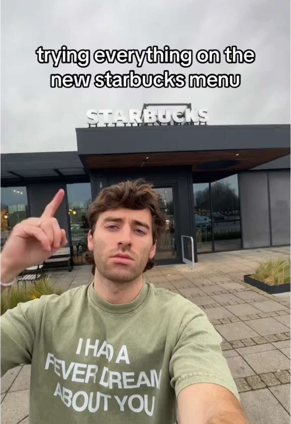 new starbucks menu just dropped in the uk 🇬🇧 #starbucks #coffee #foodreview 