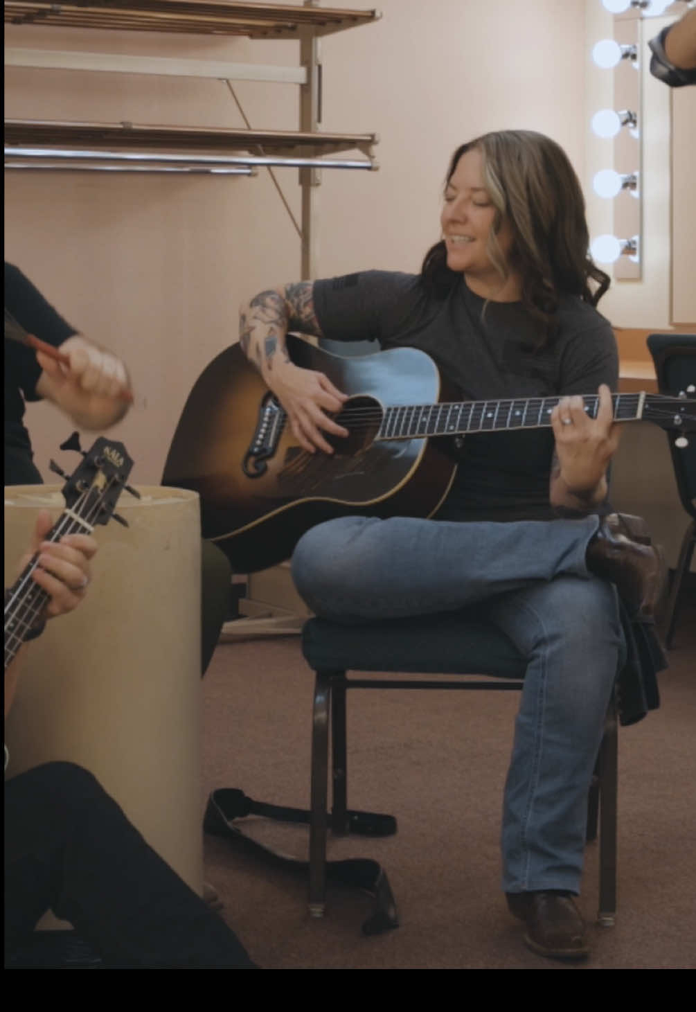 A little more intimate rendition of Ain't Enough Cowboy Songs. It feels so special to play it like this, since this was how it all began. Full version up on YouTube!  #AshleyMcBryde #countrymusic #greenroomsessions #acoustic #newmusic #aintenoughcowboysongs 