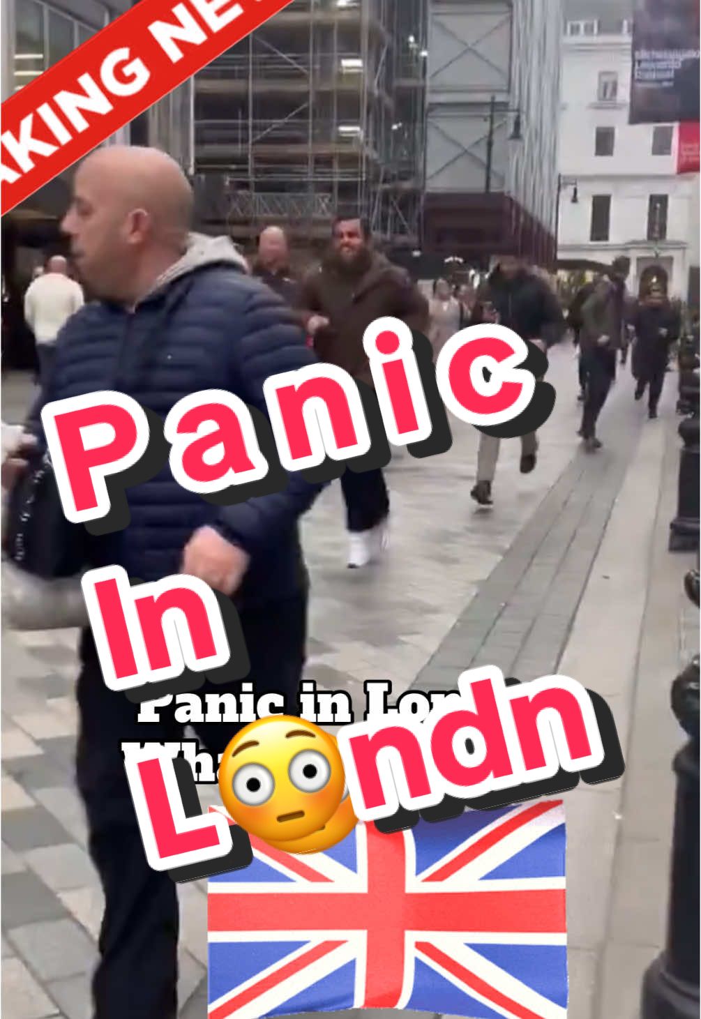 Does anybody know what happened? #London #Panic #Running #England #BreakingNews 