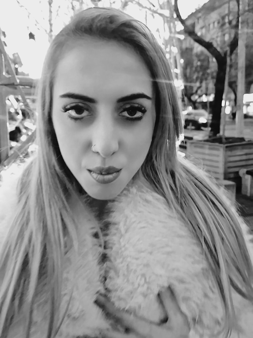 Ez a zeném szóljon mindenkinek aki magányosnak érzi magát 💖 #romantic #alone vid by: @Fira Heffner | FIRAIZMUS ☠️ 