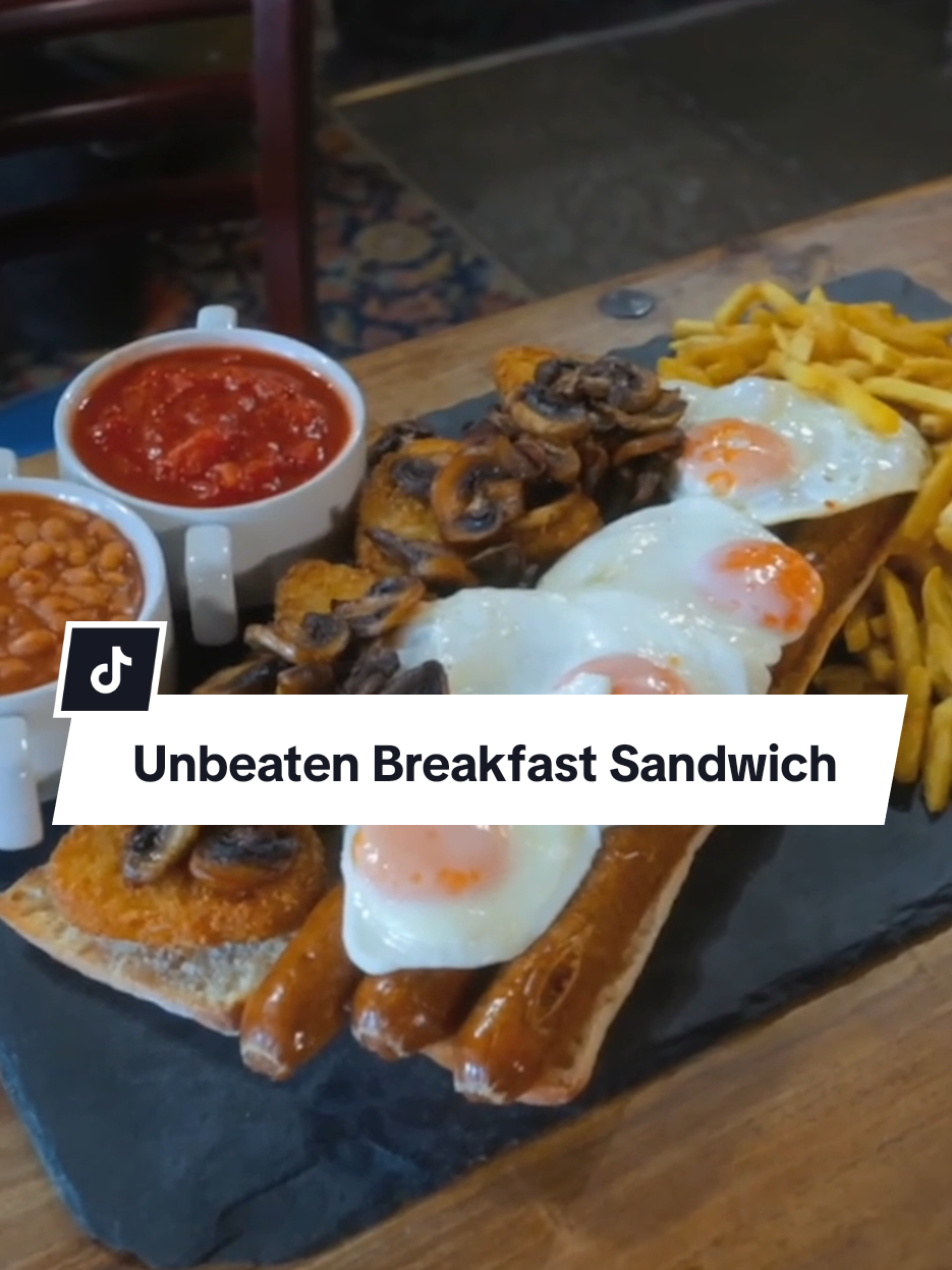 Today we're at The Blue Cow Inn in South Witham, doing battle with their so far unconquered breakfast sandwich challenge... #competitiveeating #foodchallenge #eatingchallenge #beardmeatsfood #food #eating 