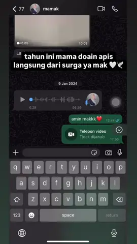 mak hari ini apis ulang tahun tapi kali ini hidup apis terasa berat tanpa mamak, mamak sekarang bisa doain apis langsung dari surga, doa mamak seluas langit jadi dimanapun apis berada apis selalu berlindung dibawah doa mamak 🤍🕊️