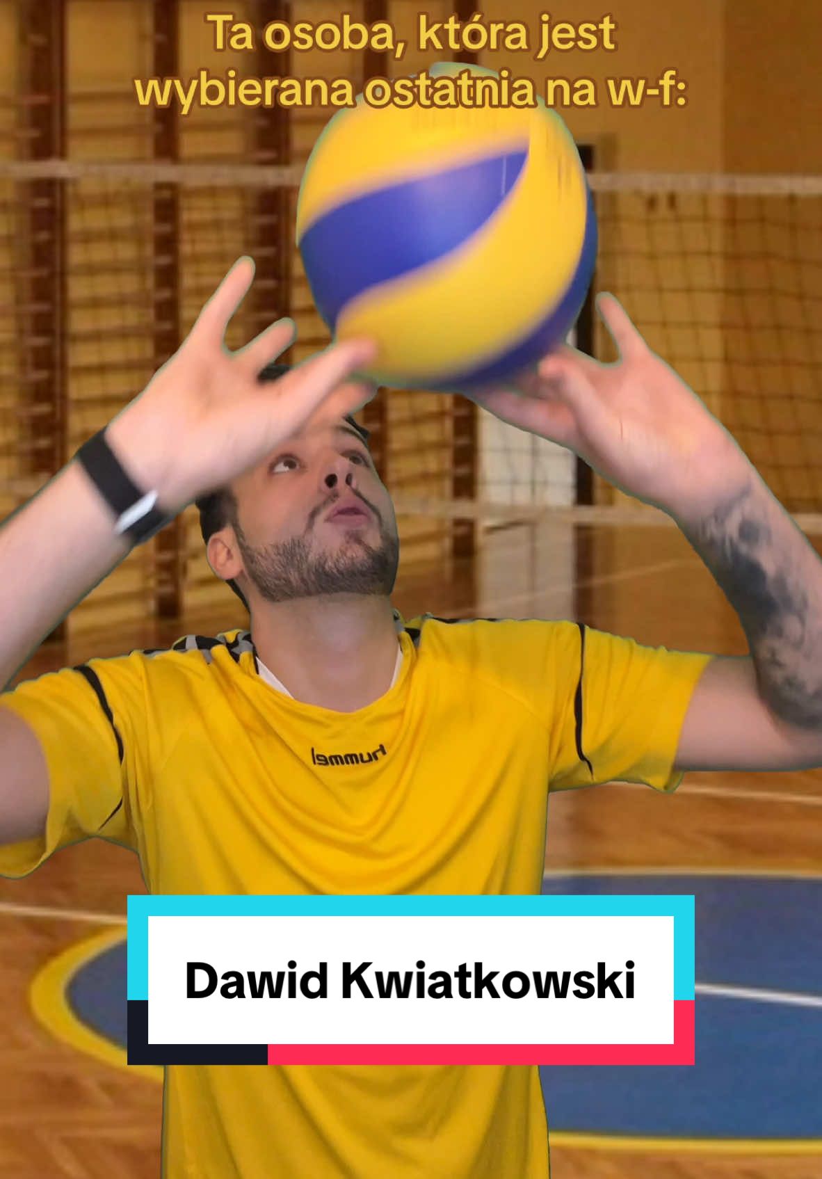 Odpowiadanie użytkownikowi @27wiKusia 🕷️ Monia uczy się gry w siatkówkę od @DAWID KWIATKOWSKI 