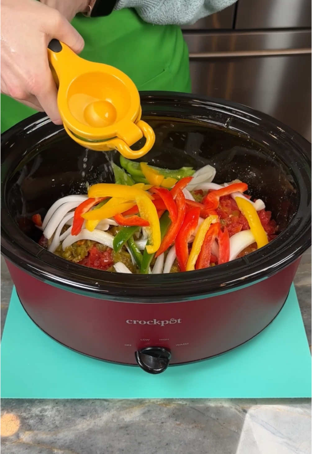 Easy Tex-Mex fiesta dinner! 🪅 #food #Foodie #yum #yummy #Recipe #cooking #viral #fyp #foryou #Home #family #Love #texas #easy 