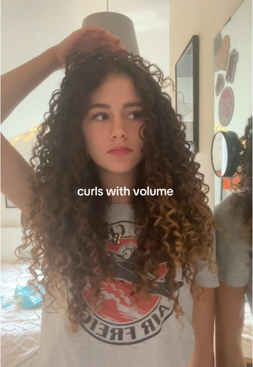 flat vs volume 👀 #curlyhair #curly #curlz #real #relatable #volume #curlybybeth #frizz #definition 