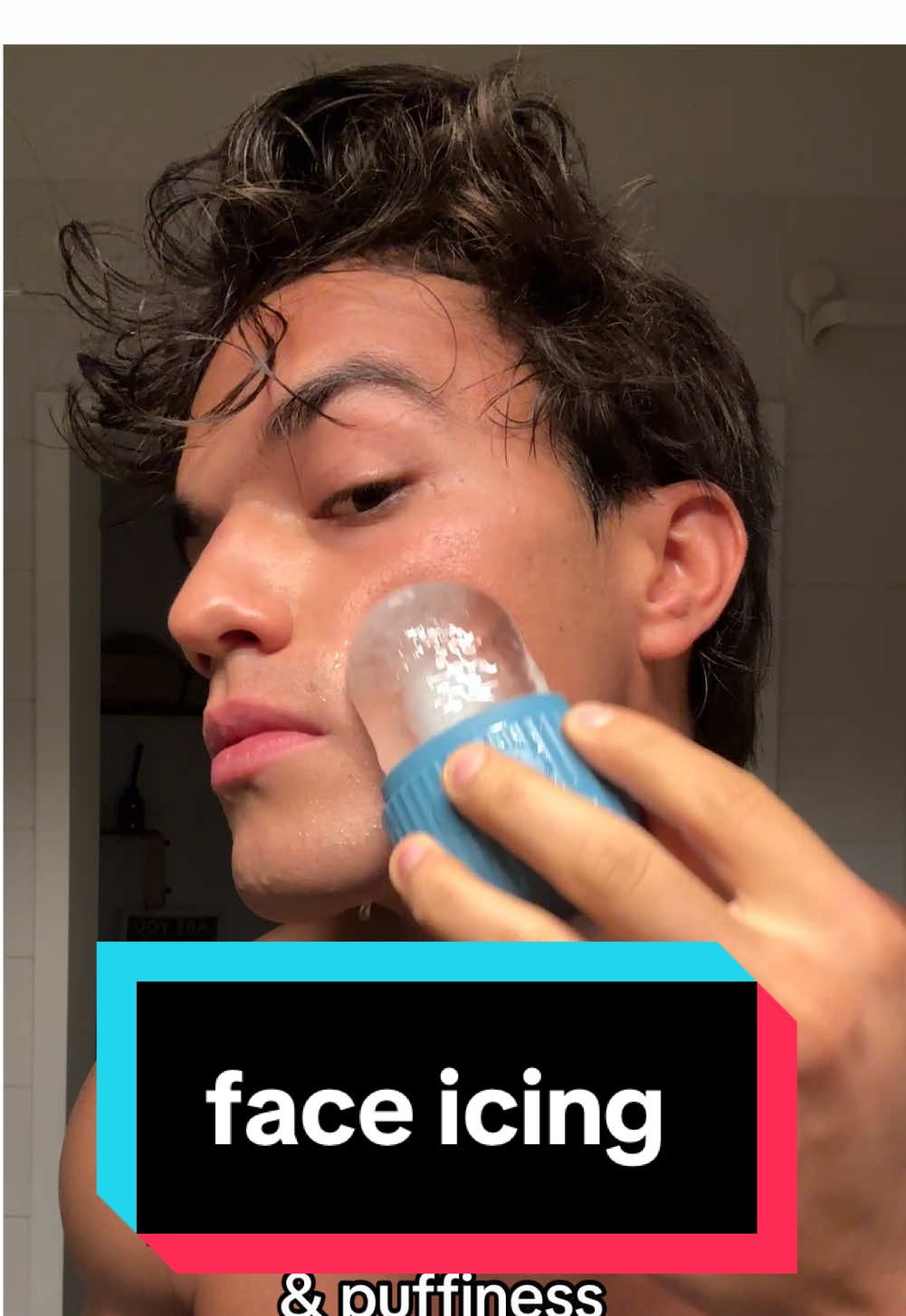 try it out for a better jawline 🧊 #iceroller #skincare #menskincare #faceicing 