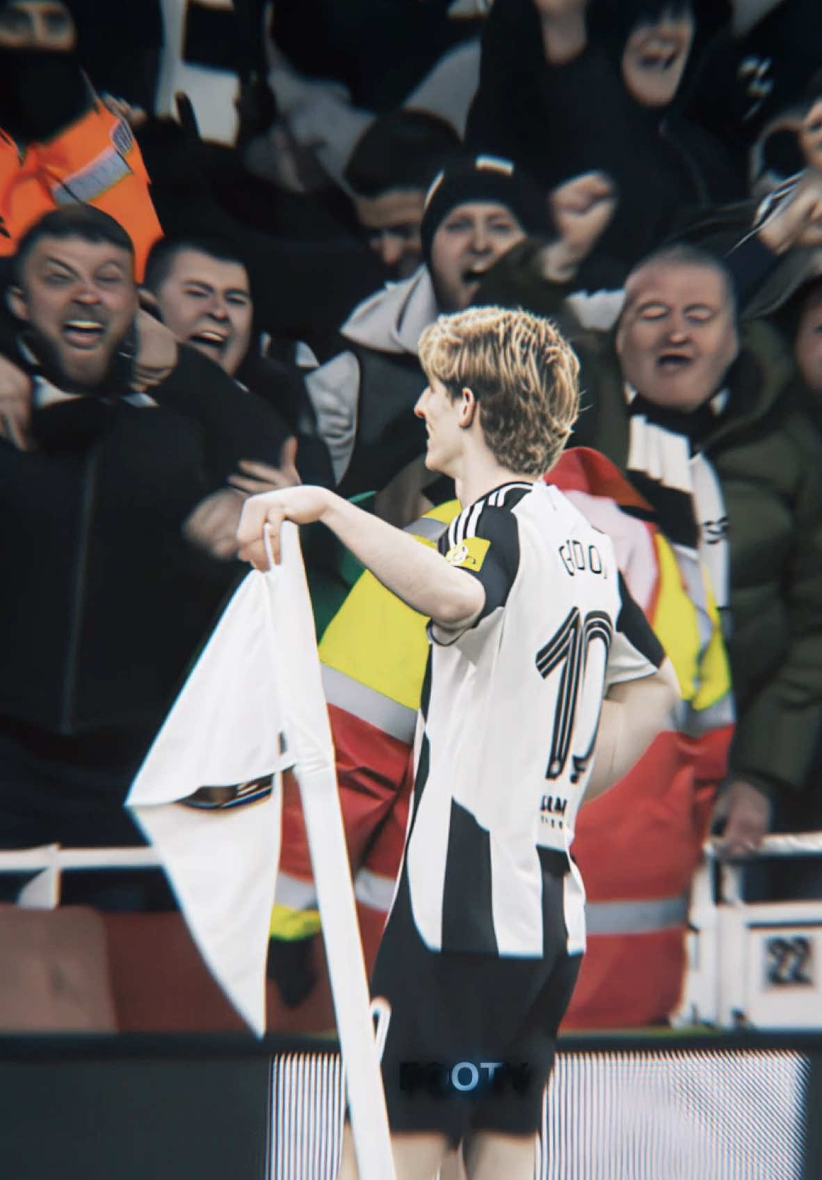 Gordon with a cold celebration in emirates🥶 #football #newcastle #newcastleunited #nufc #anthonygordon #PremierLeague #epl #aftereffects #4k