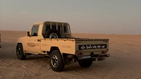 خط القدر في صفحة العمر حرمان  ‏قريت بكفوف الزمن نقش محـروم