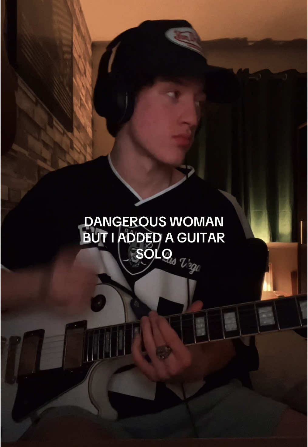 DANGEROUS WOMAN. Yes it has one already… #guitartok #dangerouswoman #fyp #arianagrande #guitarsolo #eternalsunshine #electricguitar #ariana #sweetener #positions 