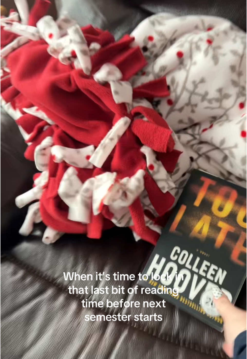 Grind time #BookTok #colleenhoover #booktokfyp 