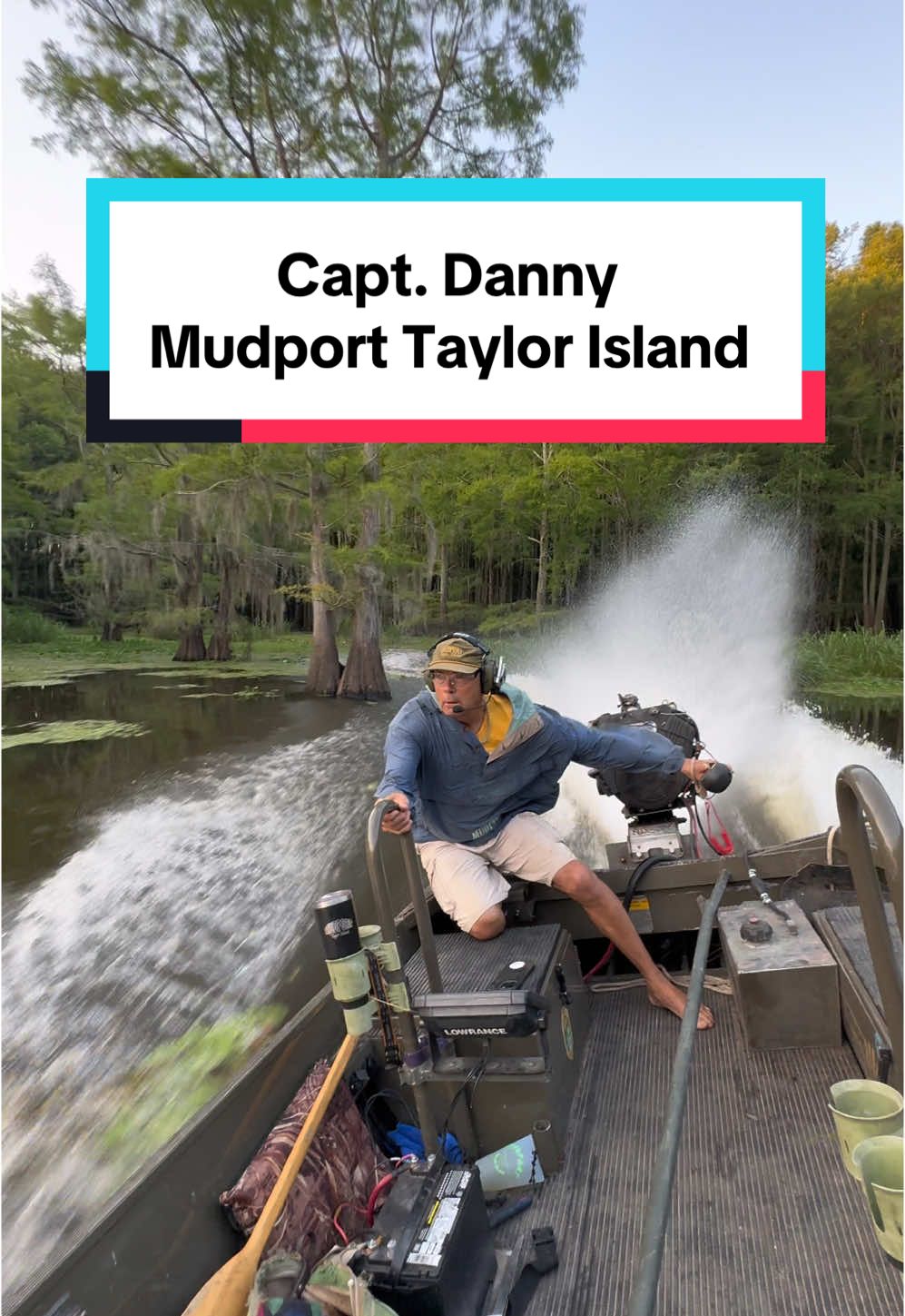 let’s take a ride with Captain Danny from Mudport Taylor Island on Caddo lake and uncertain Texas. If you would like to book your tour with Captain and Danny, let us know October November‘s book up a year in advance.#texas #caddolake #uncertaintx #lake #boat #gatortraxboats #captaindanny #tour #freedom 