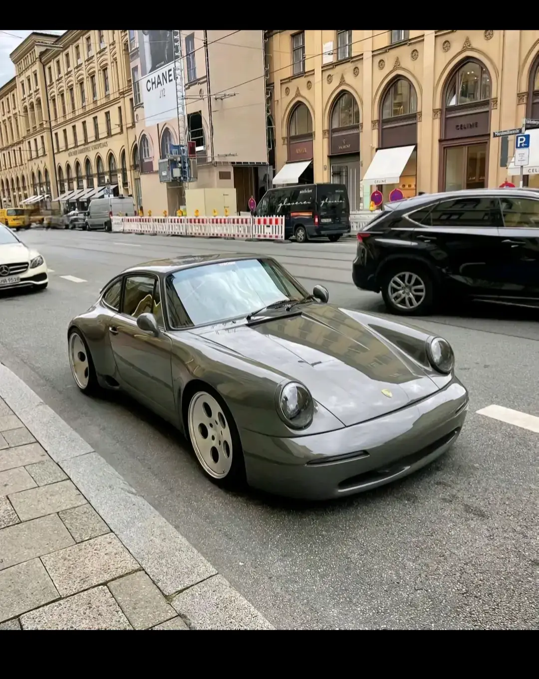 #porsche #porsche964 #porsche964turbo #porsche964carrera #classic #dreamcar #oldcars #foru #fyp #fy 