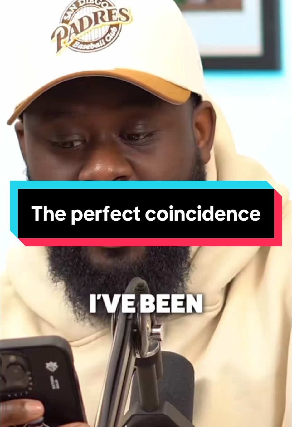 The perfect coincidence😂##shxtsngigsclips##comad##podcast##😂##shxtsngigsclipstest##shxtsngigs