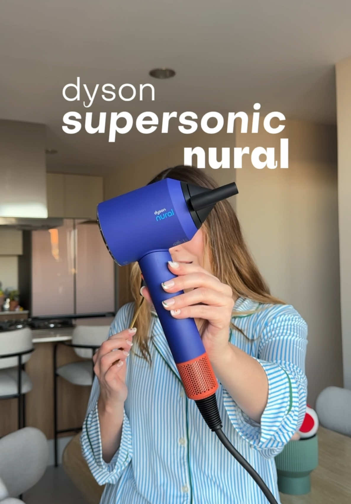 esta no es una secadora es “LA SECADORA” 💅🏻👀✨  probablemente si tú tienes curly/wavy hair esta es la dyson que necesitas en tu vida se llama Dyson Supersonic Nural y es una verdadera joyita 🫶🏼🌼✨ @Dyson Mexico  #dysonmx #dysonhair #dysonnuralmx #dysonnural #publicidad 