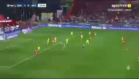 Golo!! 🦅❤️ Carreras 🇪🇸 @sport tv @SLBenfica #slb #slbenfica #benfica #🦅❤️ #tacadaliga #golo #golos #braga #futebol #rival #portugal #resultado #carreras #alvarocarreras #🇪🇸 