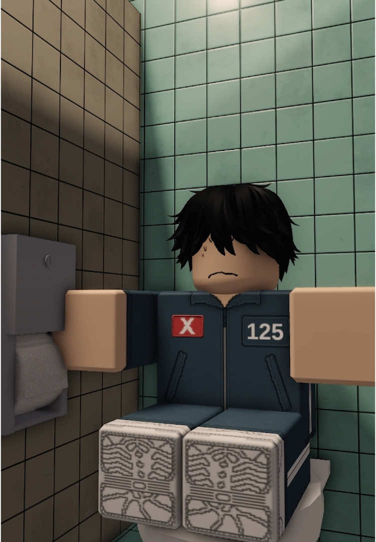 Game releasing soon… 🦑 #roblox #squidgame #bathroom #thanos #minsu 