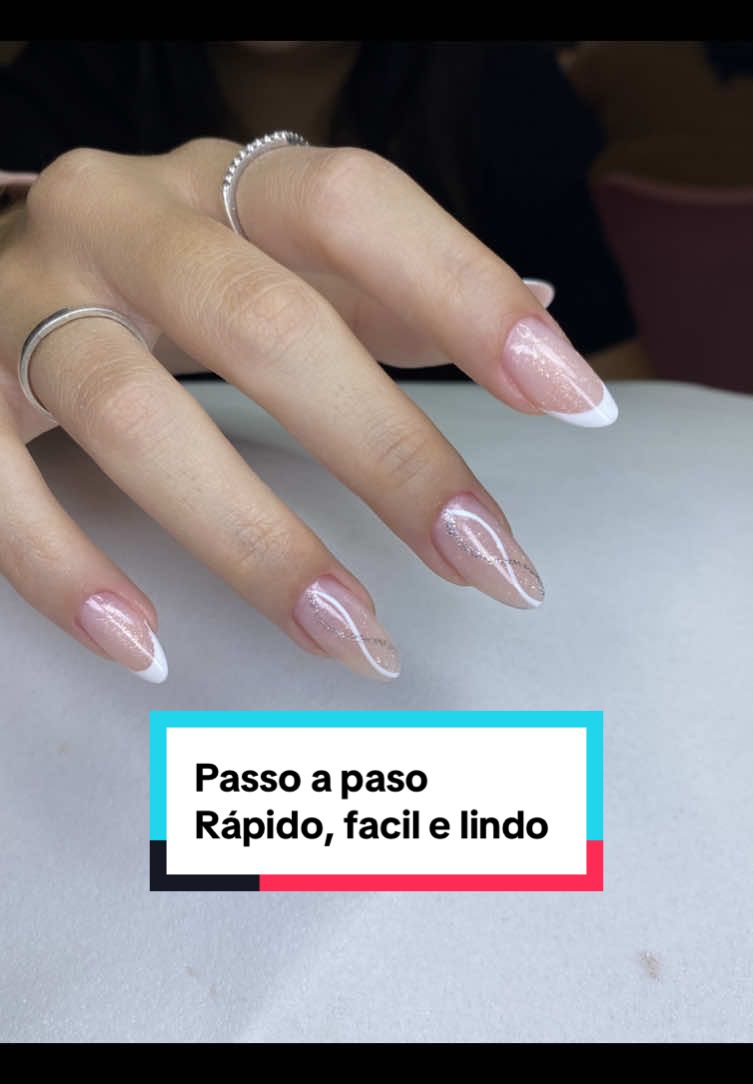 Vem comigo fazer essa decoração rápido, fácil e linda ❤️  #nails #nailart #naildesigns #nailtutorial 