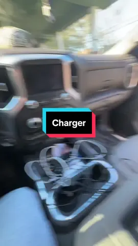 Replace all iPhone chargers🔥🔥#flashsale #charger #carcharger #retractablecarcharger #starlights #ledlights 