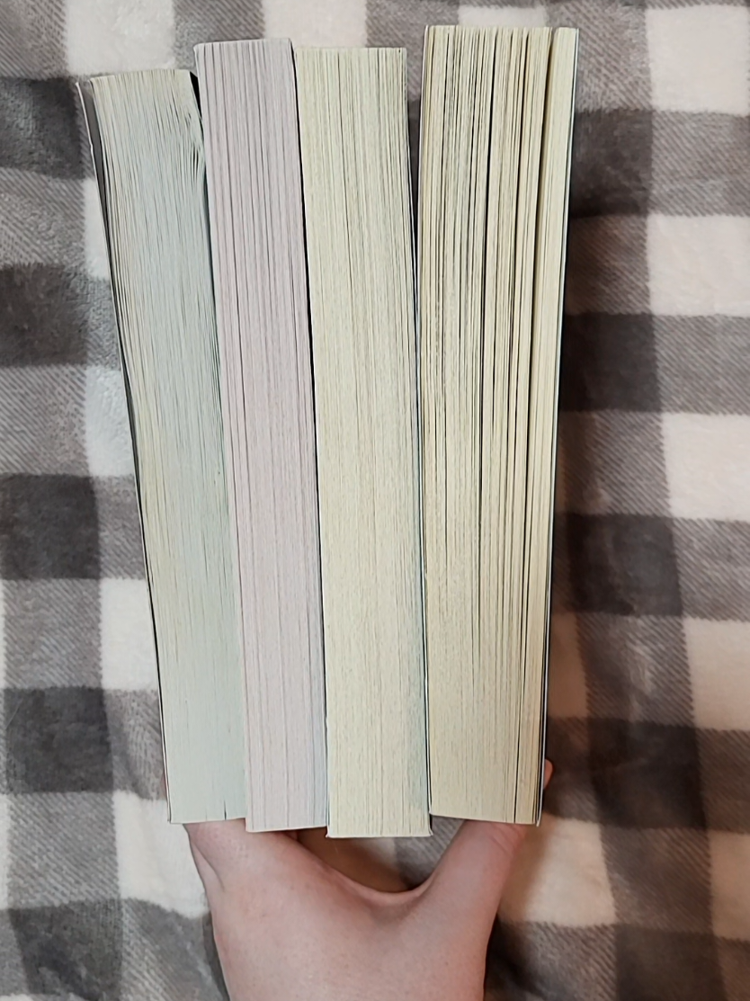 Reading slumps cure #readinslump #fastpaced #5stars #books #astudyindrowning #avareid #thecruelprince #hollyblack #agggtm #agoodgirlsguidetomurder #hollyjackson #thehungergames #suzannecollins #tog #throneofglass #sarahjmaas #sjm #tig #theinheritancegames #thenaturals #jenniferlynnbarnes #nookofbooks #BookTok #fyp #foryoupage 