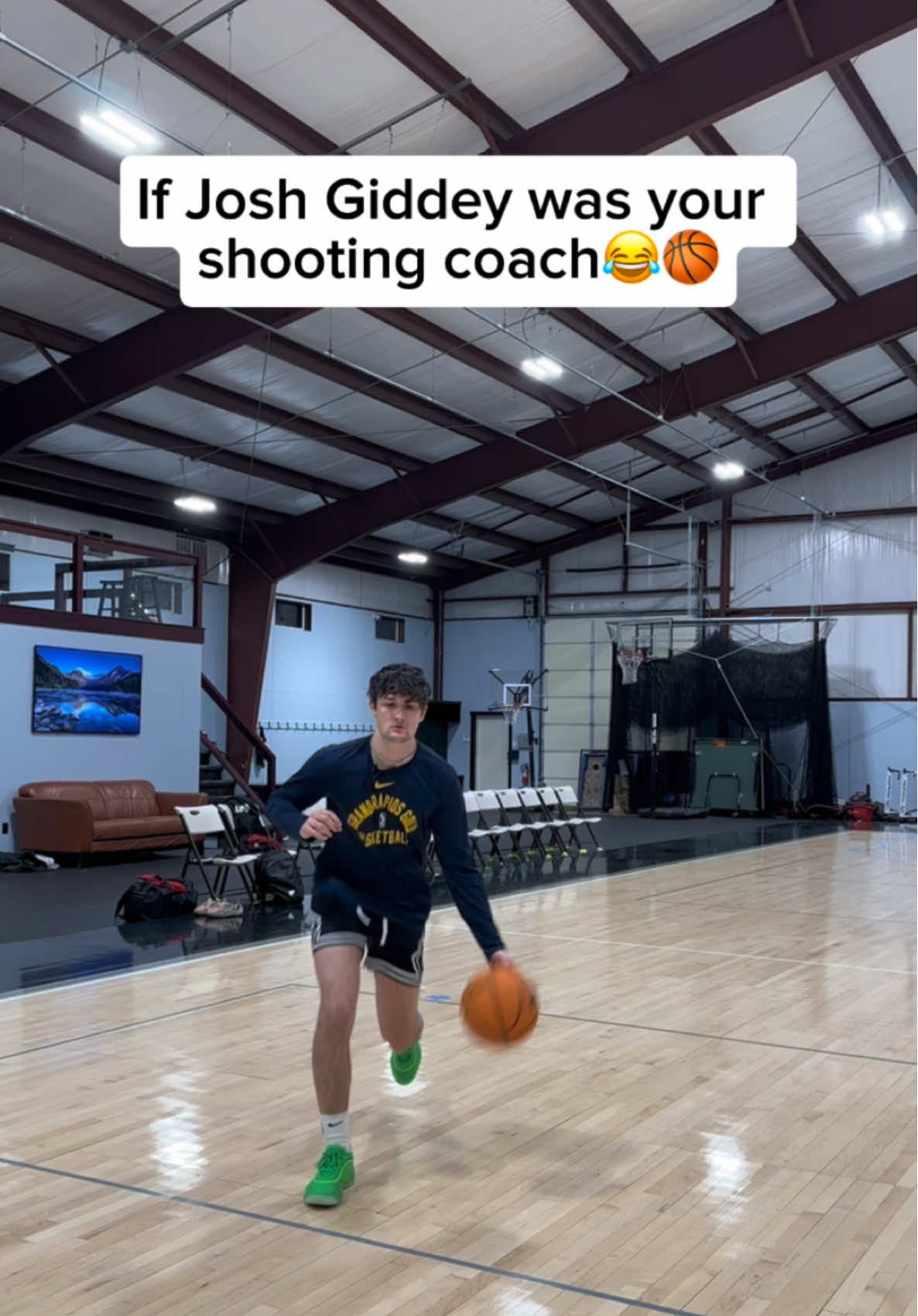 That Giddey is a wild man🤣🏀 #viral #basketball #hoops #joshgiddey #sports 