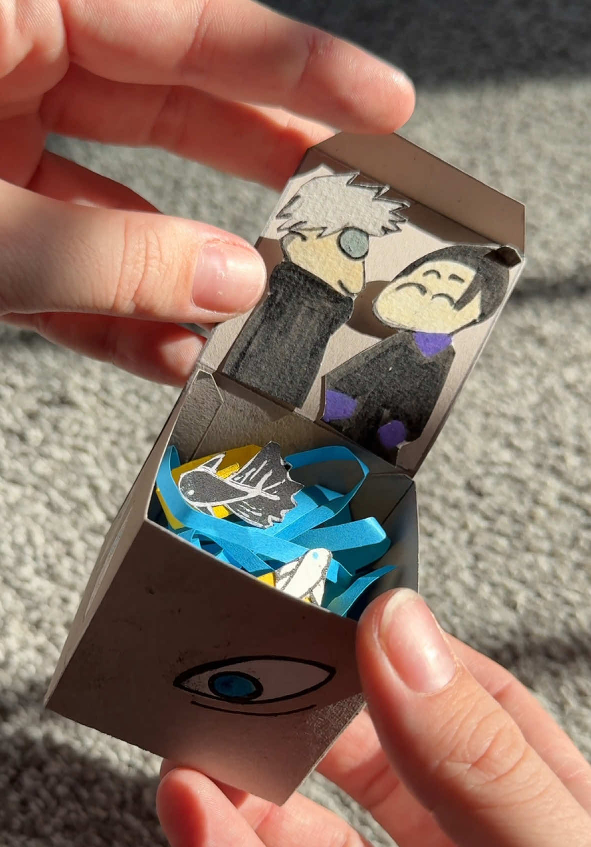 Cute gift for anime lovers #giftideas #handmadegifts #jujutsukaisen #satorugojo #animetiktok #paperrings 