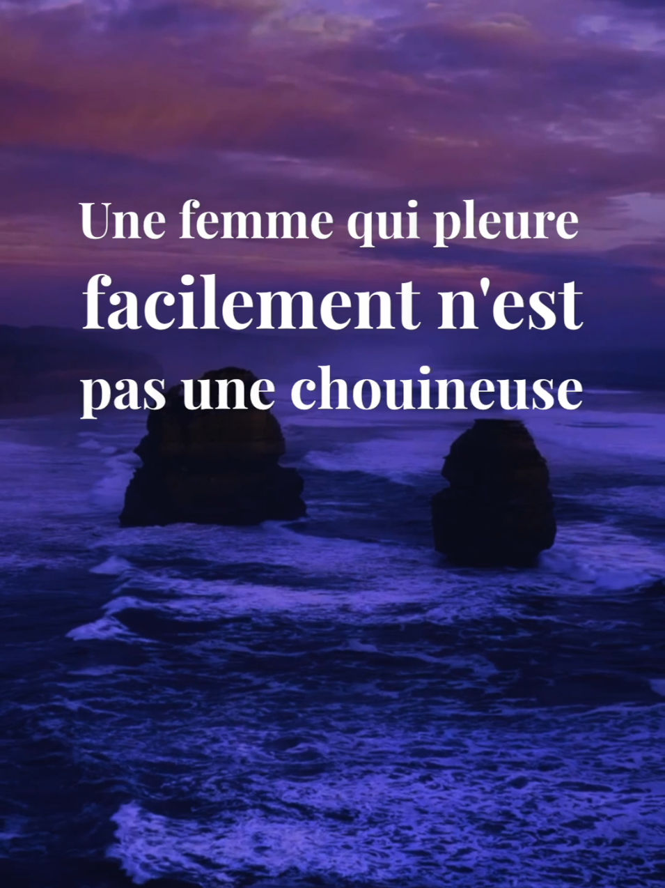 Je parle d’une femme qui pleure facilement et qui n’est pas une pleurnicharde. C’est une personne très sincère qui n’a pas peur d’exprimer ses émotions. Malheureusement, ces femmes comme elle sont souvent mal comprises, et l’on associe leurs larmes à de la faiblesse. Pourtant, en réalité, elle ressent simplement ses émotions de manière plus intense. Il est temps que tu changes de mentalité et que tu comprennes que les larmes sont une façon naturelle et humaine de s’exprimer. #rencontre #adieux #amour #séparation #espoir #persévérance #connexion #solitude #acceptation #reconstruction #sentiment #couple #jetaime #relation #coeurbrisé #amoureux #monamour #rupture #famille #Avectoi #mavie #promesses #geste #quotidien #patience #compréhension #sincérité #tendresse #douceur #bonheur #triste #manque #positive #mindset #authentic #focus #progress #Ignore #perseverance #failure #vérité #motivation #fierte #success #sensible #sagesse #karma #avenir #developpementpersonnel #leçondevie 