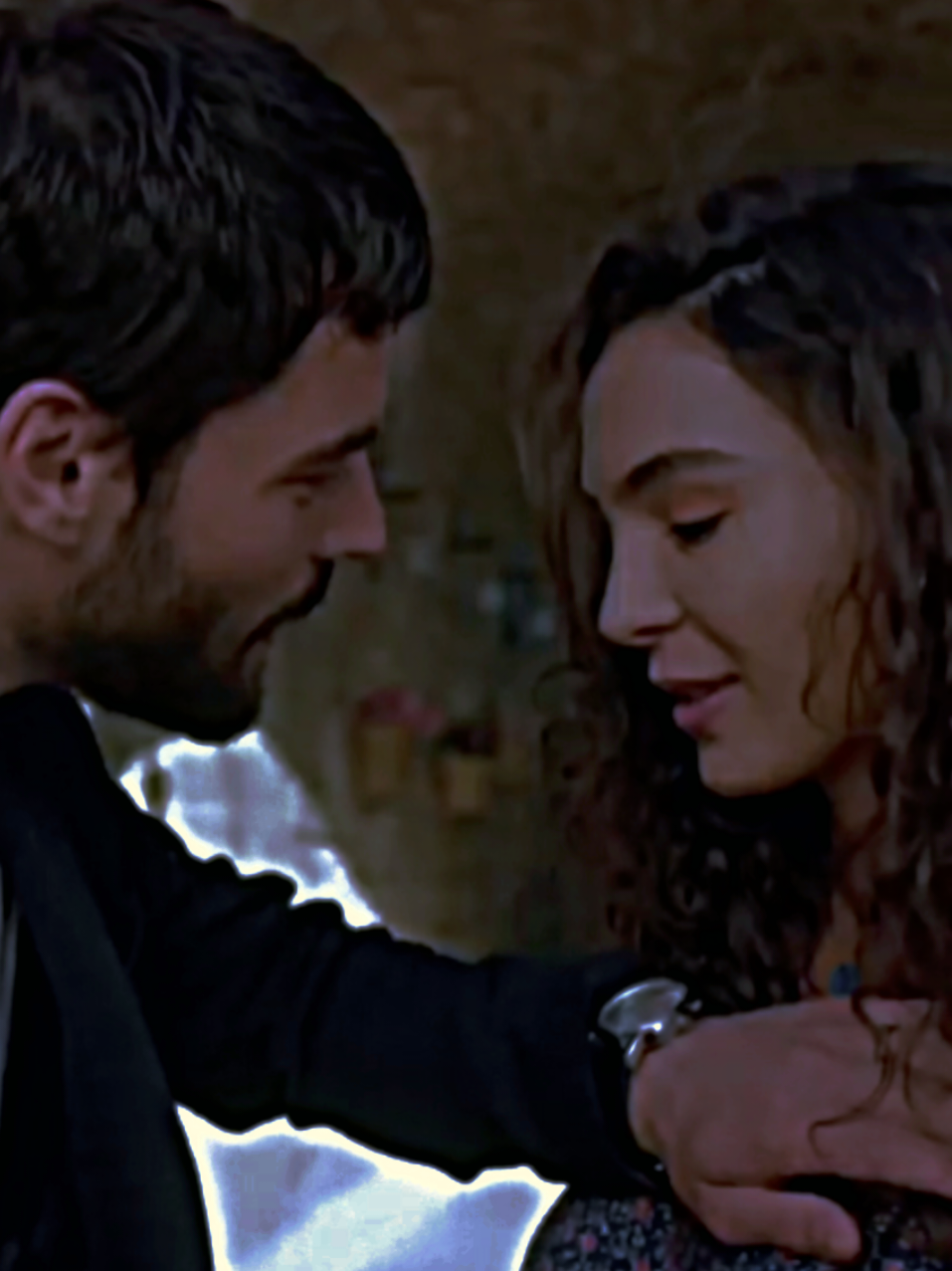 🤍🫶 #hercai #dizi #miranreyyan #akinakinozu #ebruşahin #akinakinozu #reyyansadoglu #turkishseries #turkishdrama #🇹🇷 #turskeserije #miranaslanbey #hercaidizi #hercaireyyanmiran #reymir #reyyanmiran #diziedit #series  #fyp #foryoupage❤️❤️ #furdich #ellaa🦋 