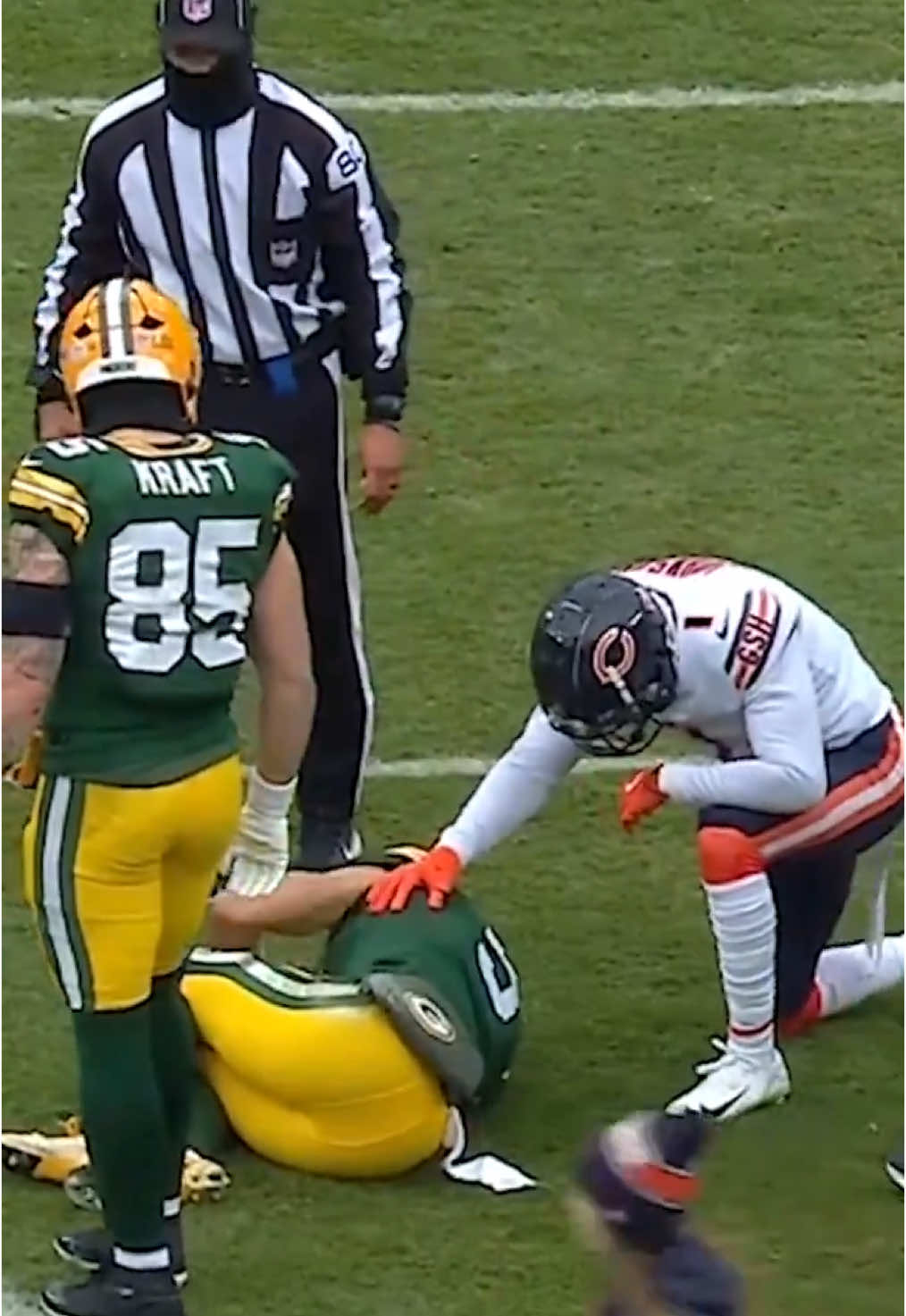 (📺: FOX) #bears #packers #nfl #football 