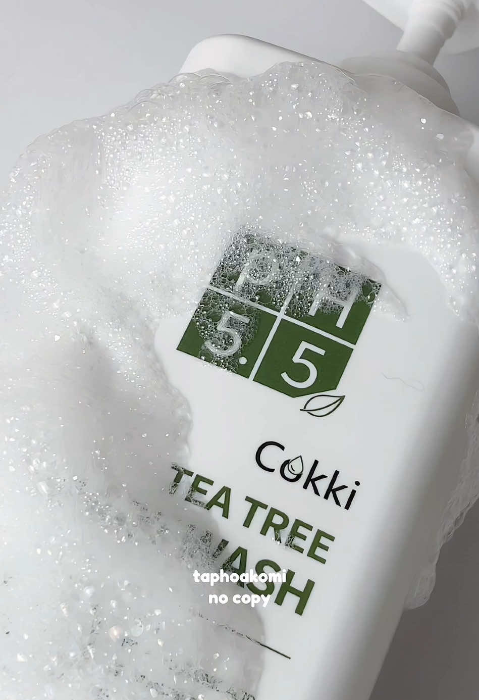 Thơm nhẹ nhàng mà hông gây khô da 🫶 ưng vữ luôn á #cokki #teatree #bodywash #suatam #reviewlamdep #unboxingvideo #taphoakomi #trending #hot #xuhuong #viral #fyp #muataitiktokshop #samtetbaovui 