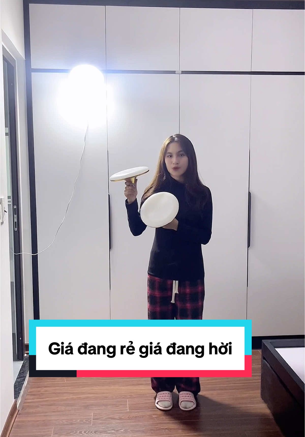 Giá đang rẻ giá đang hời#queenshopne #bongbull #bongdenled #bongsang #xuhuongtiktokk #xuhuong #xh 