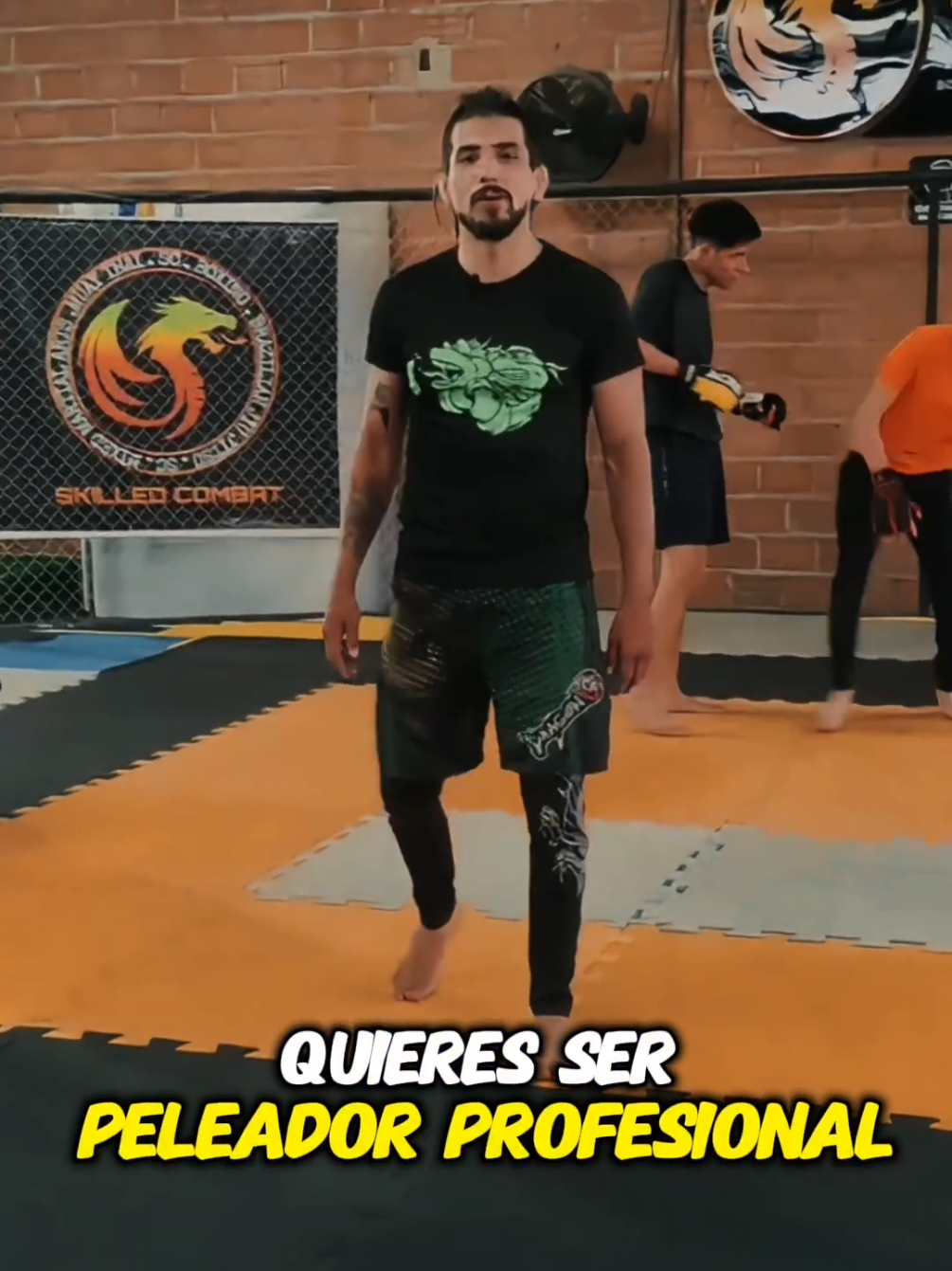 ESTAMOS BUSCANDO TALENTO‼️ Crees que tienes lo necesario para ser un campeón? Estamos buscando gente para convertirlos en peleadores profesionales de MMA. No necesitas experiencia, solo actitud de guerrero. Ven a nuestra PRUEBA DE APTITUD el día sábado 11 de enero a las 14:00. Las pruebas no tienen costo, y serán un indicador de cuantas ganas tienes de ser el mejor!  REGALAREMOS BECAS DE HASTA 100% PARA AQUELLOS QUE DEMUESTREN APTITUD EN LAS ARTES MARCIALES #MMA #Cochabamba #Bolivia