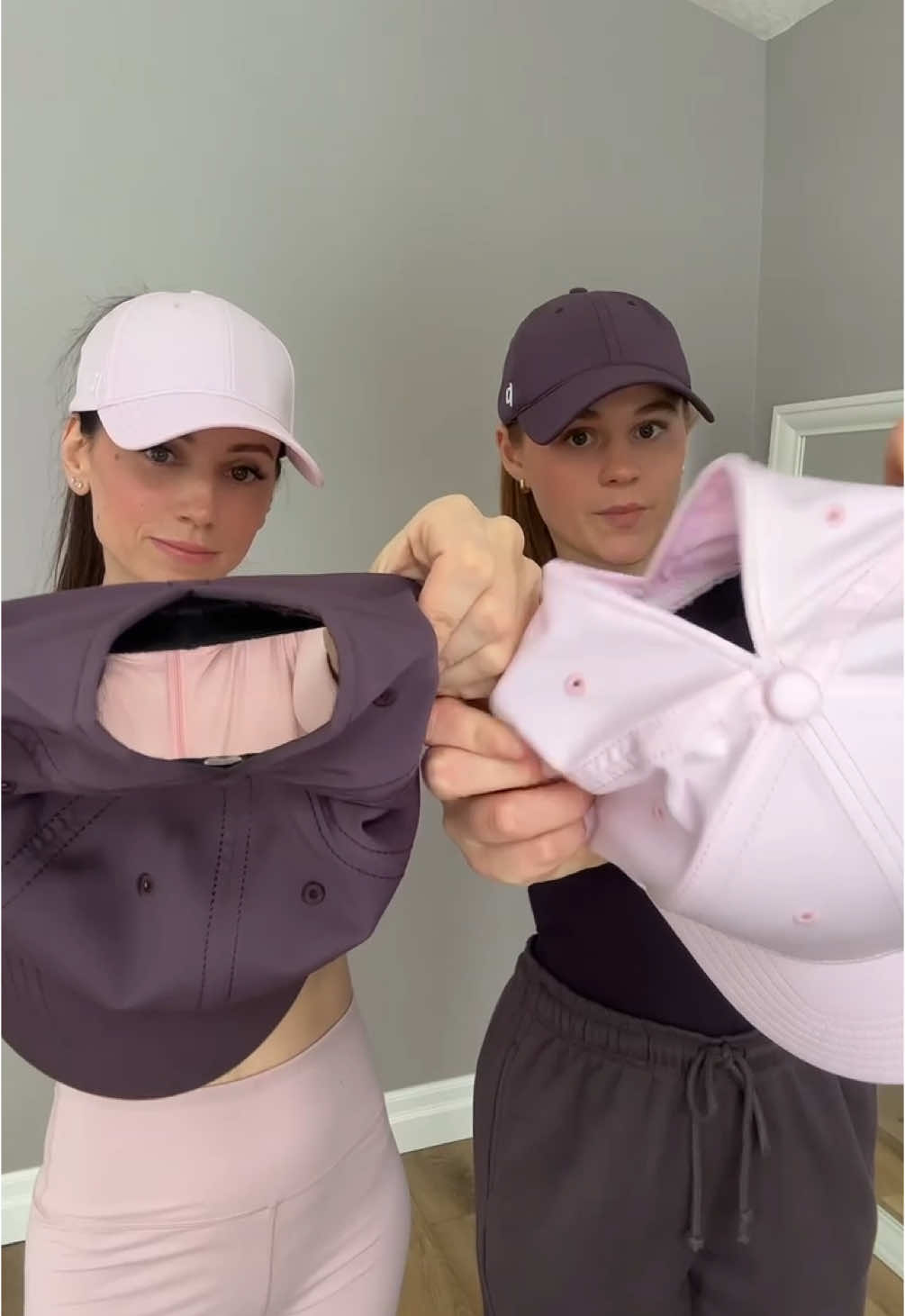 🌸 ROSEWATER & 🖤 BLACKBERRY Adventure & Sporty Fit are DROPPING 01/09 at 12 PM EST! ⏰ These stunning limited-edition caps won’t last long—grab them while you can! ✨🔥 They're guaranteed to be the must-have colors of 2025. 🧢💖 #NewDrop #LimitedEdition #2025Style #ponybackstyle 