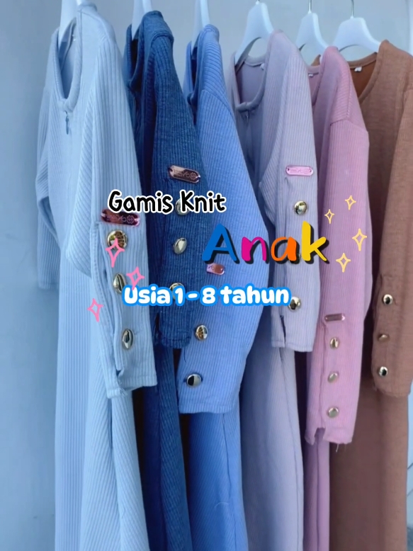 Gamis knit anak usia 1 samapi 8 tahun. Bahan knit, detail kancing lengan aktif, sudah ada zipper di bagian depan, banyak pilihan warna dan harganya mulai 60 ribuan. #gamisknitanak #gamisanakusia1sampai8tahun #gamisanakperempuan #gamisanakmurah 