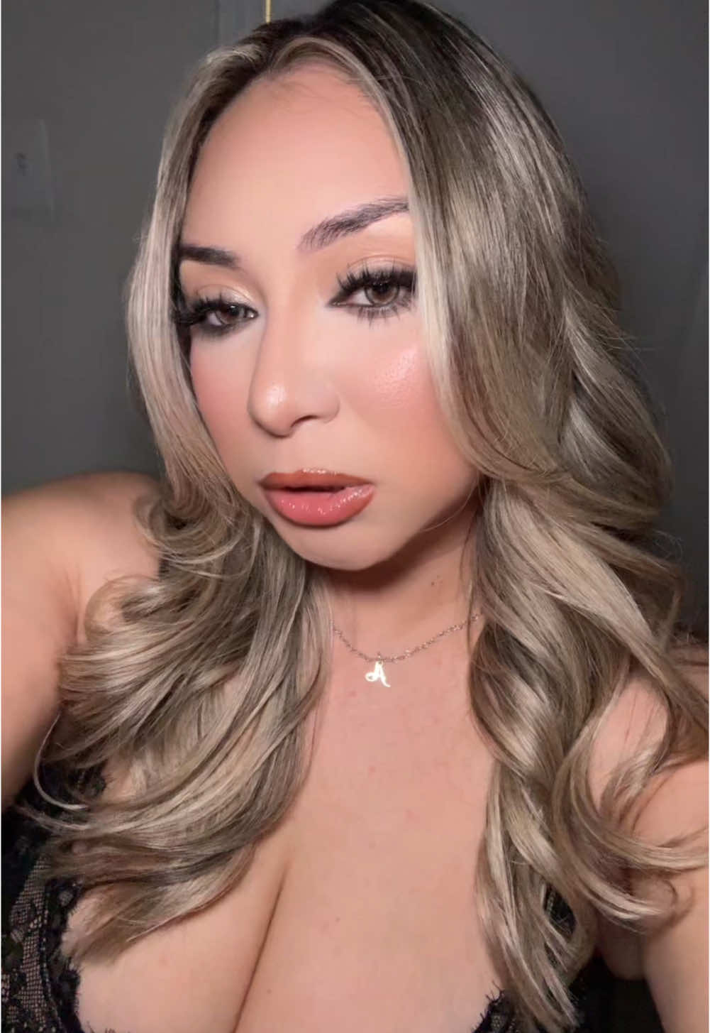My face card never declines🔥 #facecardneverdeclines #myfacecardneverdecline #facecardchallenge #trending #tiktokshop #lashes #lashesoftiktok #lashclusters #lashesathome 