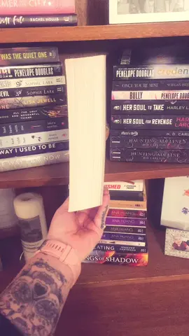 Booktok made me. Not sure I’m prepared for the emotional roller coaster 📚 #newyear #BookTok #bookgoals #thenightingale #kristinhannah #read #reading #goodreads #firstbookof2025 #books 